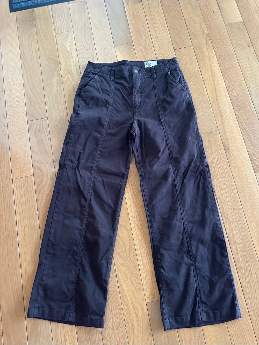 Women's Dark Brown Wide-Leg Jeans — Classic Flare